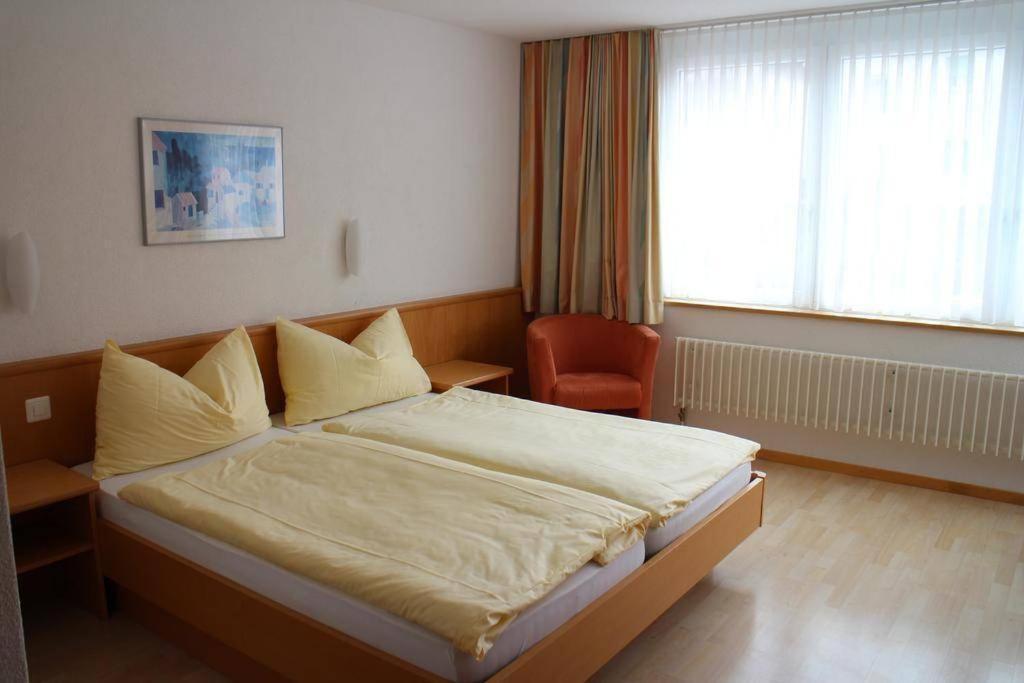 Hotel Rebstock Meiringen Bagian luar foto